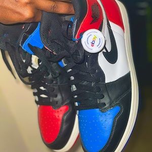 Air jordan 1 retro high of Top 3